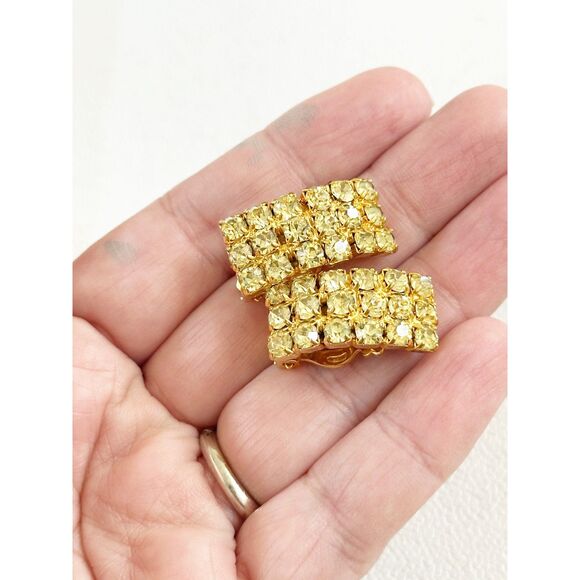 Vintage lemon yellow crystal rhinestone clip on earrings - Picture 3 of 6